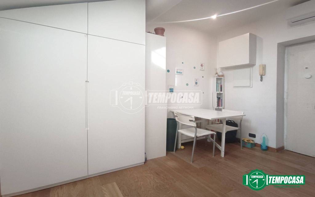 monolocale in affitto a Milano in zona Porta Ticinese