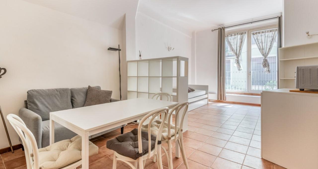 appartamento in affitto a Milano in zona Guastalla