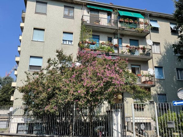 appartamento in affitto a Milano in zona Morivione