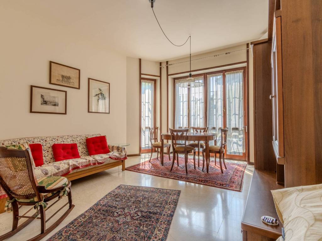 appartamento in affitto a Milano in zona Isola