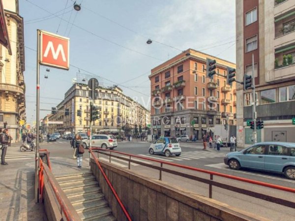 negozio in affitto a Milano in zona Loreto