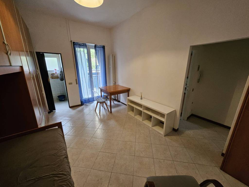 appartamento in affitto a Milano in zona Vigentino