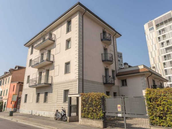 appartamento in affitto a Milano in zona Vigentino