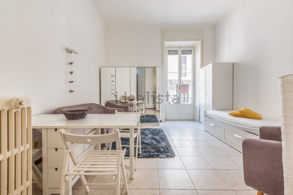 appartamento in affitto a Milano in zona Guastalla