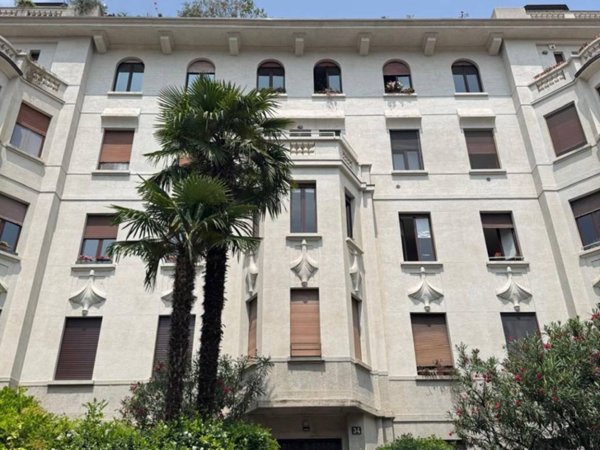 appartamento in affitto a Milano in zona Sant'Ambrogio