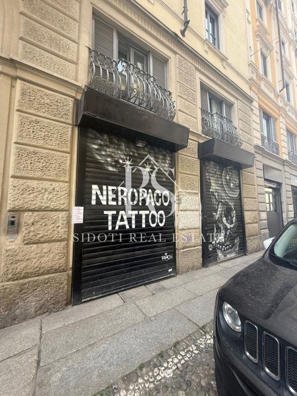locale commerciale in affitto a Milano in zona Porta Ticinese