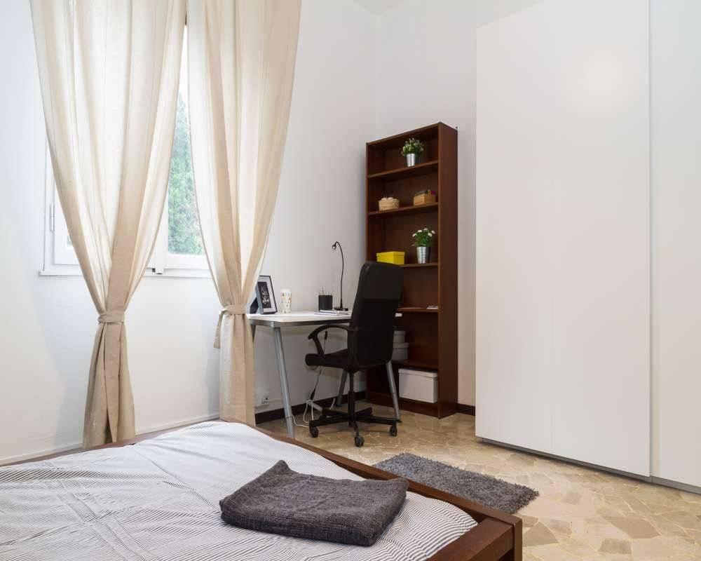 appartamento in affitto a Milano in zona Lorenteggio