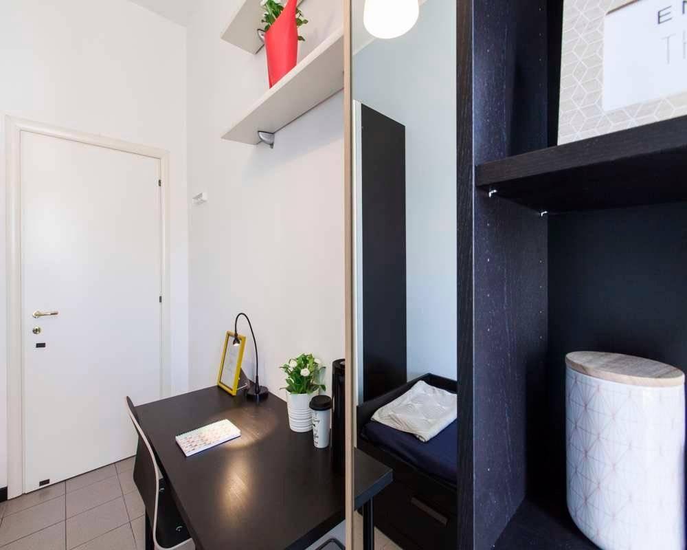 appartamento in affitto a Milano in zona Guastalla
