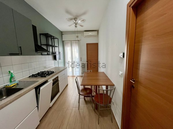appartamento in affitto a Milano in zona Lorenteggio