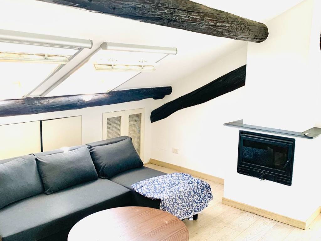 appartamento in affitto a Milano in zona Solari