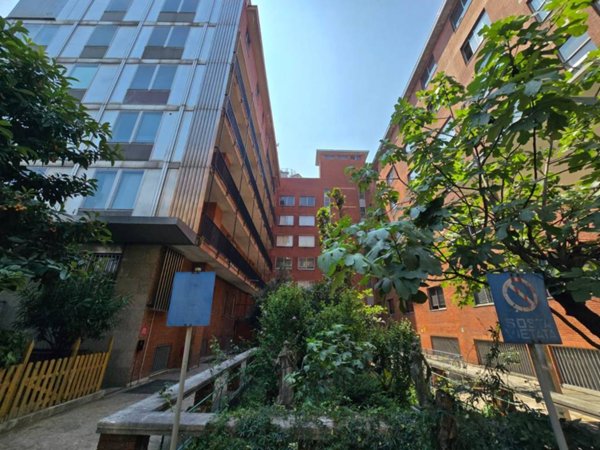 ufficio in affitto a Milano