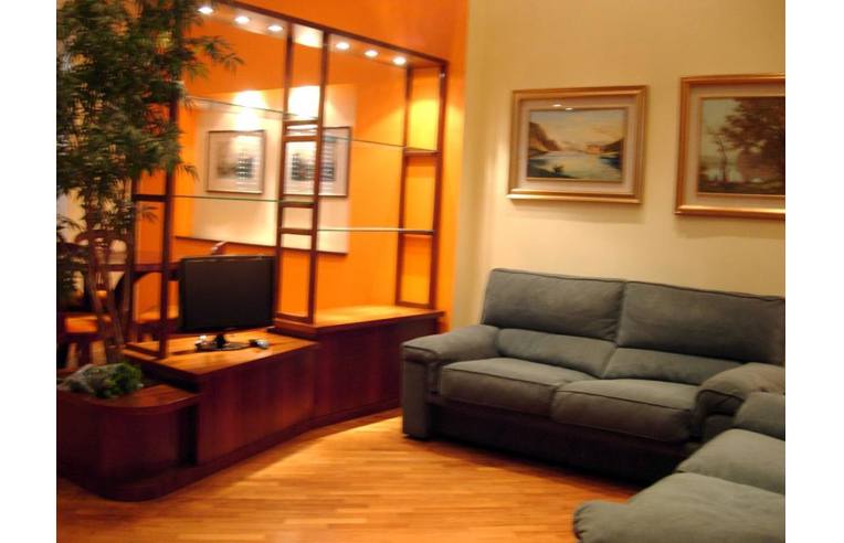 appartamento in affitto a Milano in zona XXII Marzo