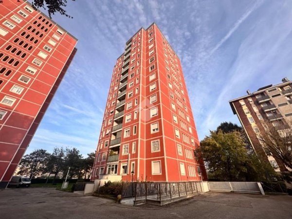 appartamento in affitto a Milano in zona Gallaratese