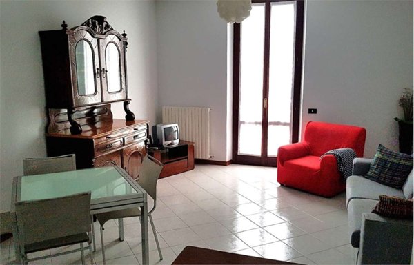 appartamento in affitto a Milano in zona Lorenteggio