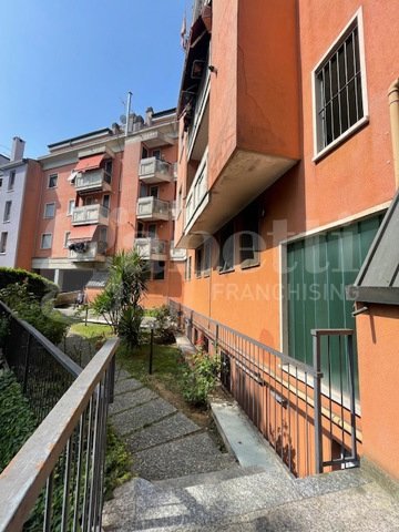 appartamento in affitto a Milano in zona Famagosta