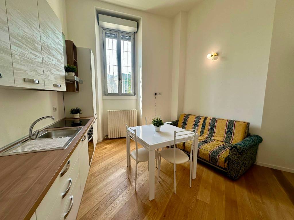 appartamento in affitto a Milano in zona Adriano