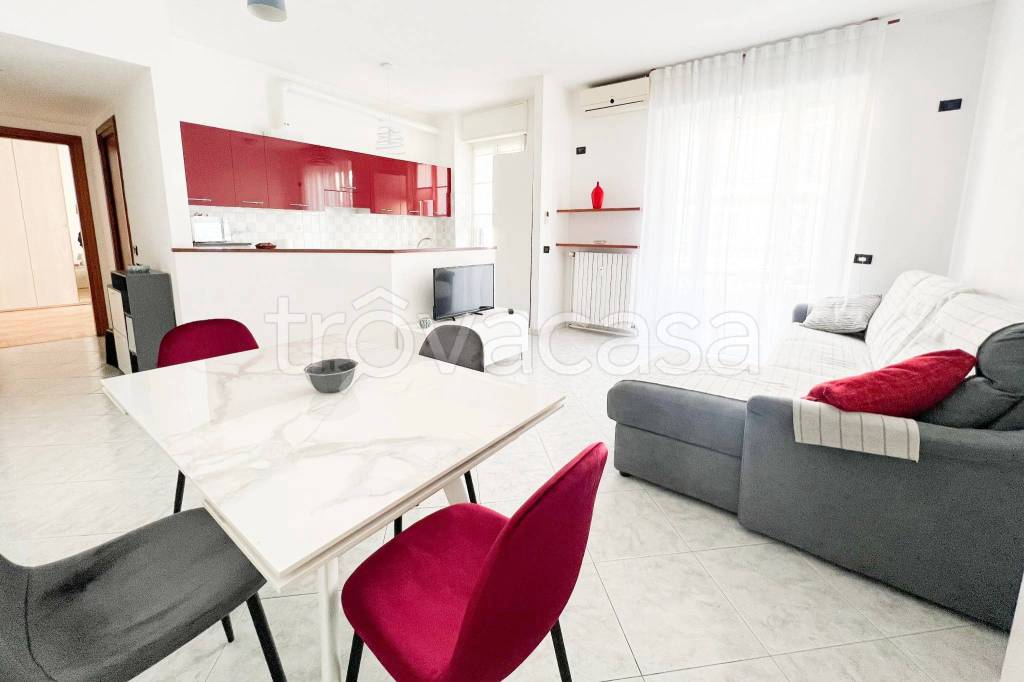 appartamento in affitto a Milano