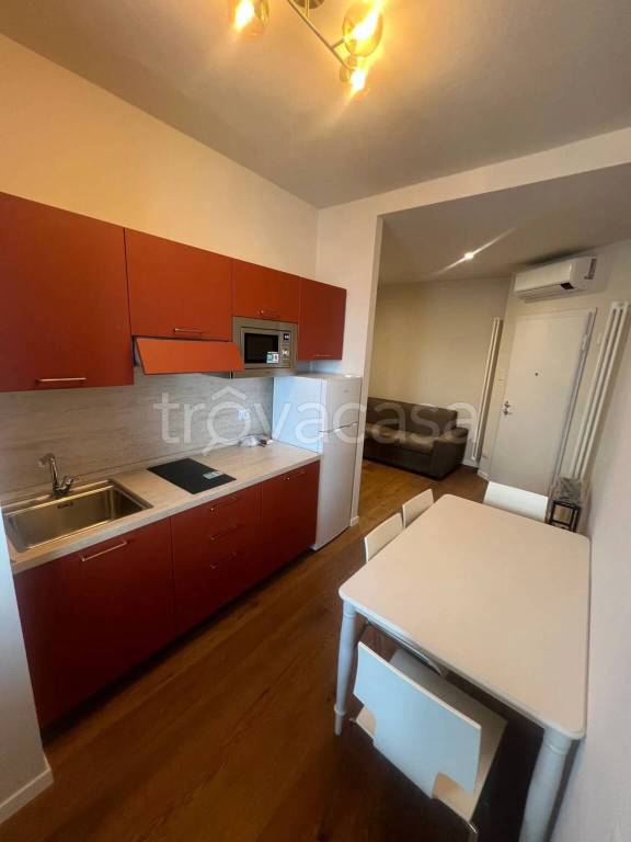appartamento in affitto a Milano in zona Sant'Ambrogio