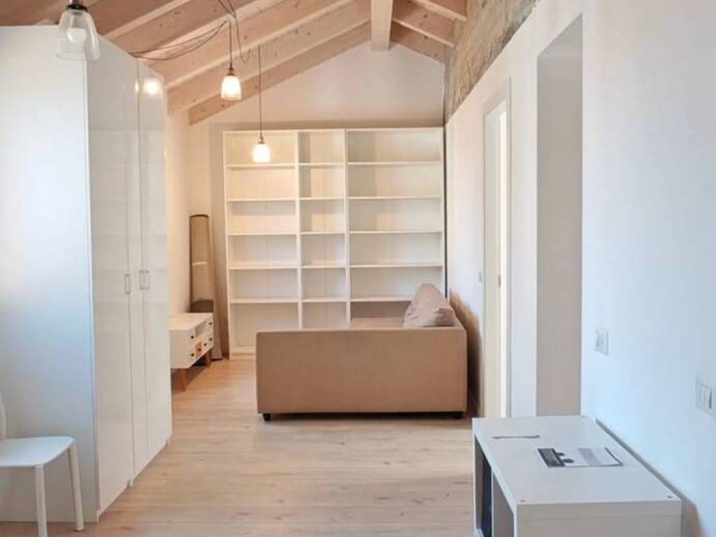 appartamento in affitto a Milano in zona Porta Venezia