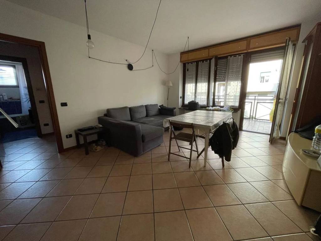 appartamento in affitto a Milano in zona Barona