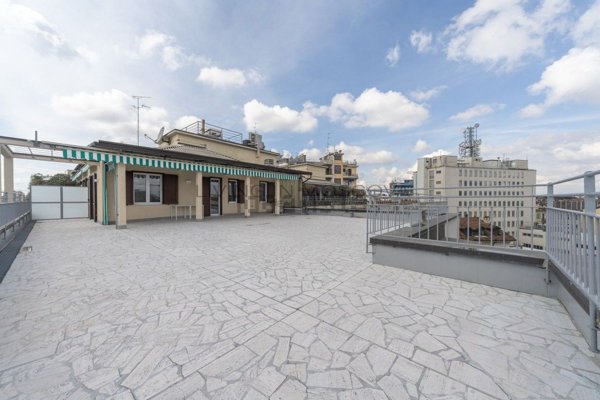 appartamento in affitto a Milano in zona Cadorna