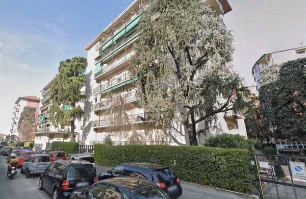 negozio in affitto a Milano in zona Corvetto