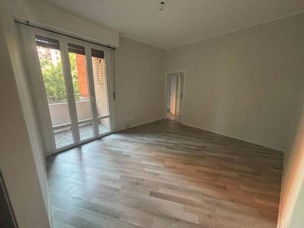 appartamento in affitto a Milano in zona Lorenteggio