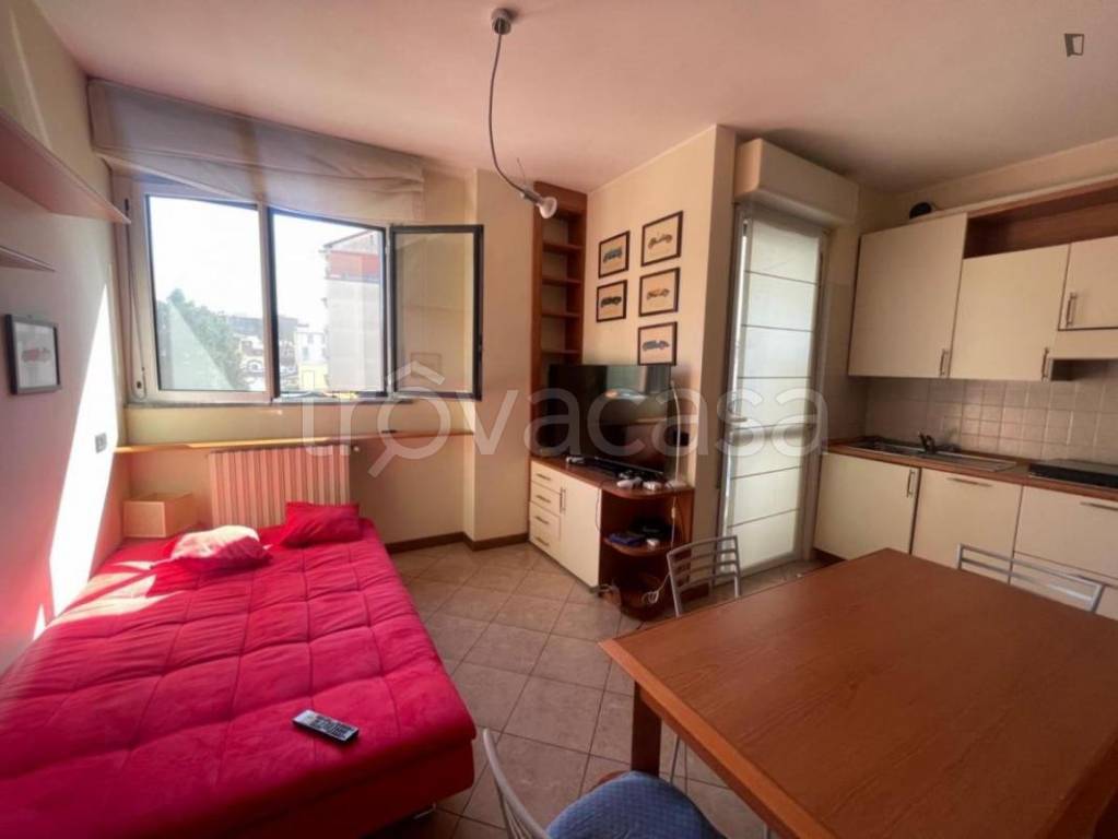 appartamento in affitto a Milano in zona Vigentino