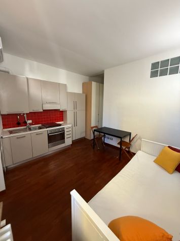 appartamento in affitto a Milano in zona Porta Genova