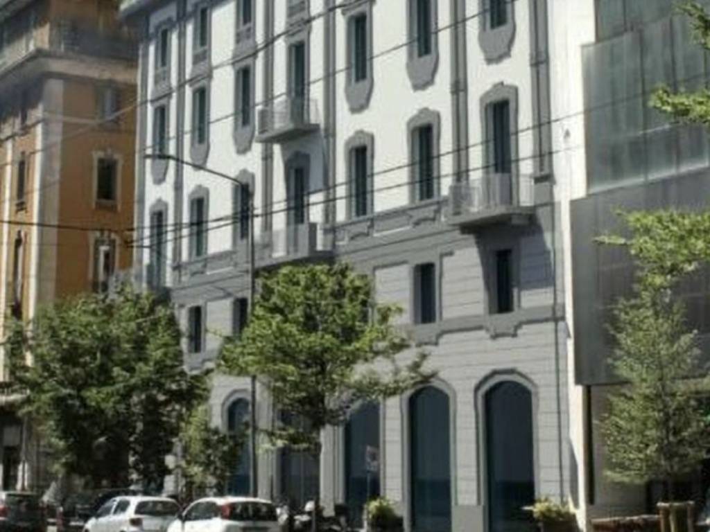 negozio in affitto a Milano in zona Guastalla
