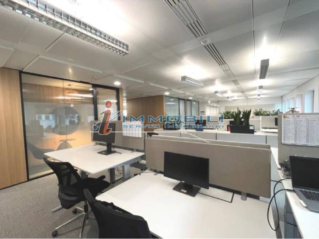 ufficio in affitto a Milano in zona Bicocca