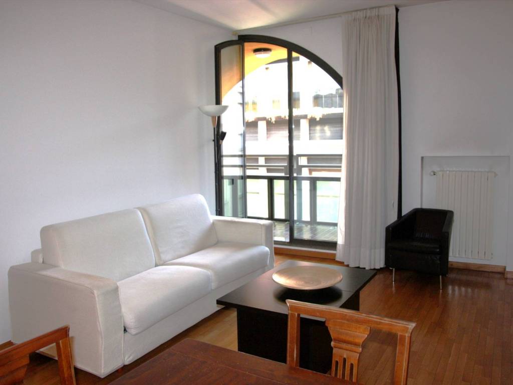 appartamento in affitto a Milano in zona Porta Nuova