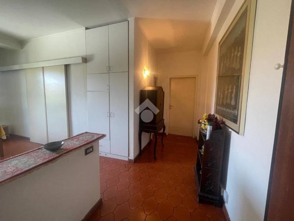 appartamento in affitto a Milano in zona Lorenteggio