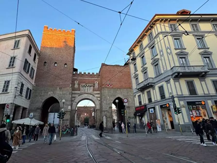 negozio in affitto a Milano in zona Porta Ticinese