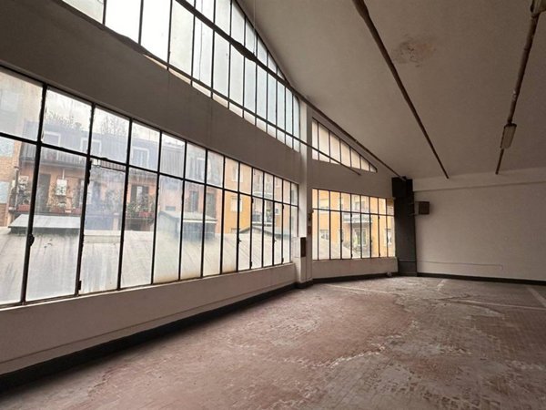 locale commerciale in affitto a Milano in zona Centro Storico