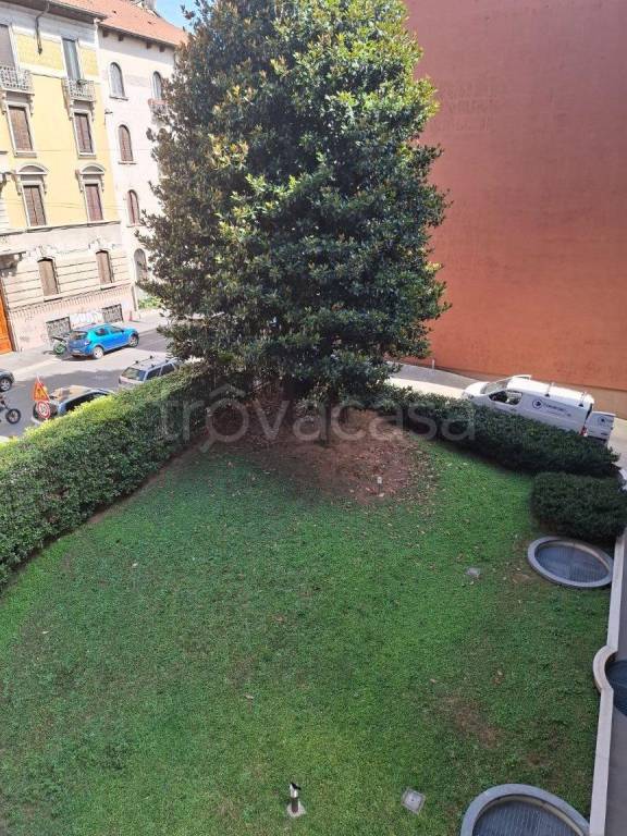 appartamento in affitto a Milano in zona Bocconi