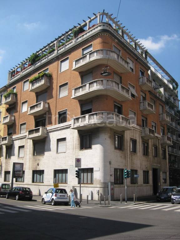 appartamento in affitto a Milano in zona XXII Marzo