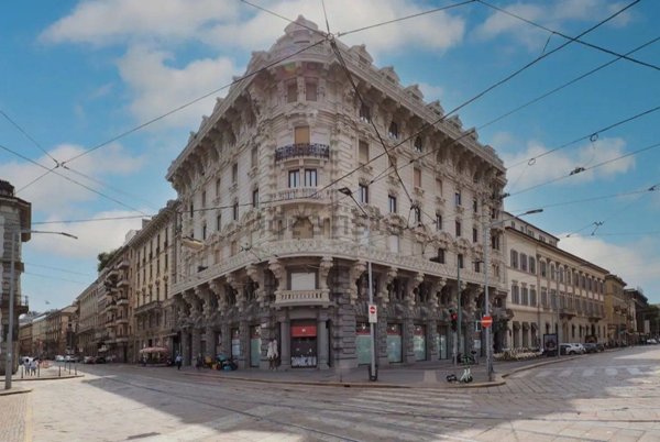 negozio in affitto a Milano