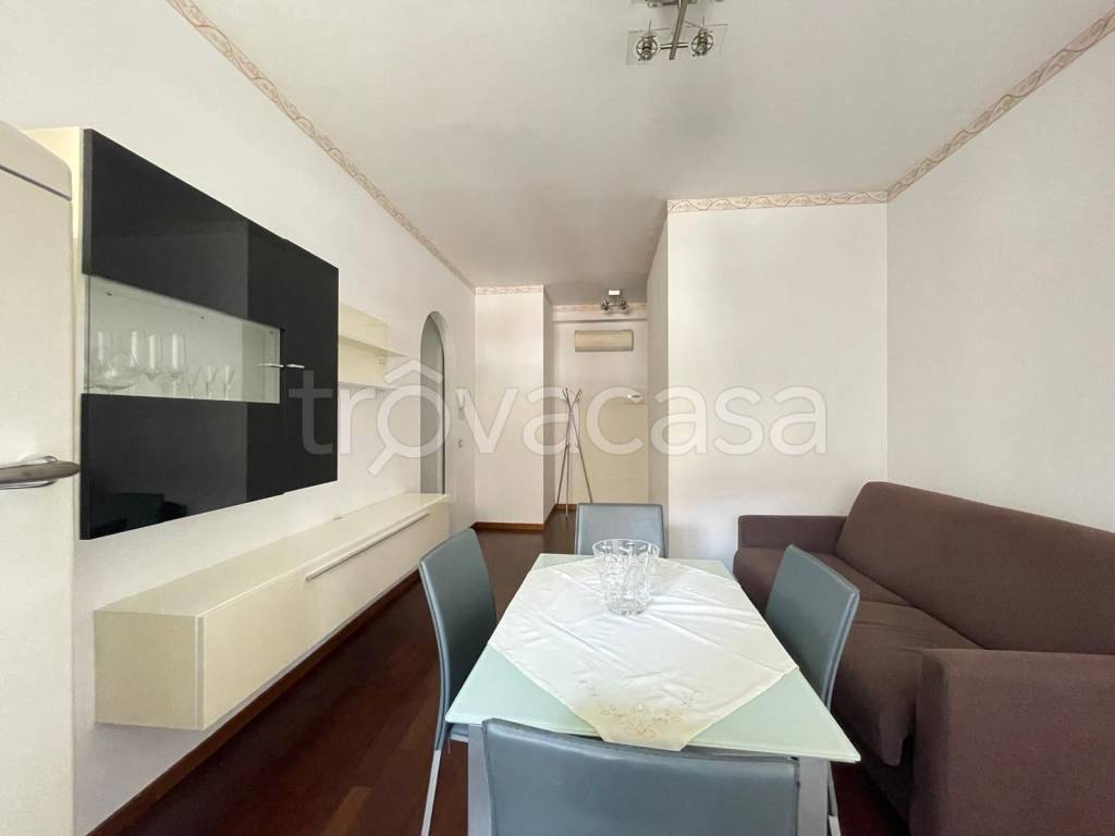 appartamento in affitto a Milano in zona Isola