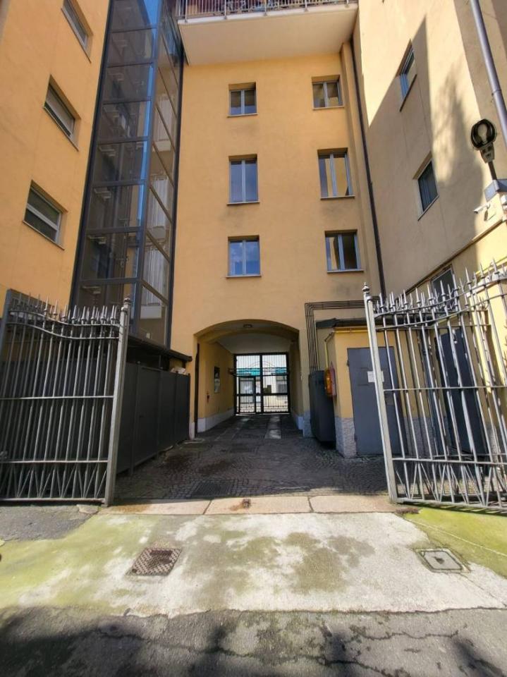 appartamento in affitto a Milano in zona Sempione
