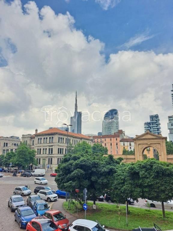 appartamento in affitto a Milano in zona Porta Nuova