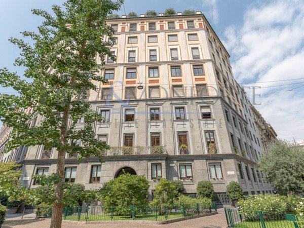 appartamento in affitto a Milano in zona Guastalla