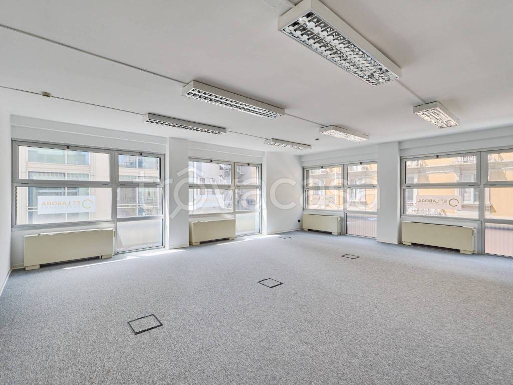ufficio in affitto a Milano in zona Porta Nuova