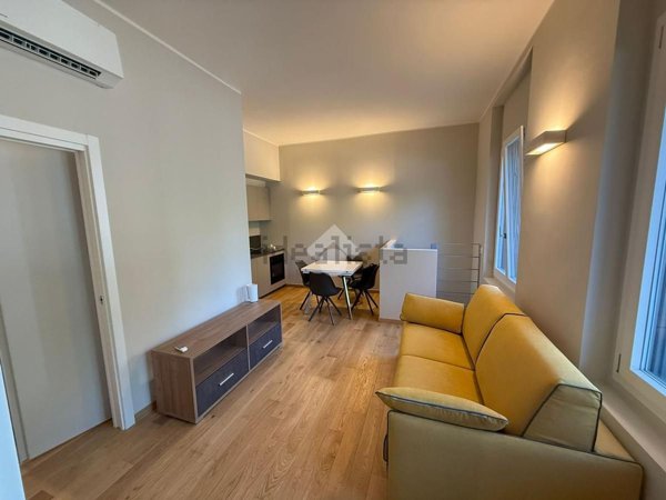 appartamento in affitto a Milano in zona Famagosta