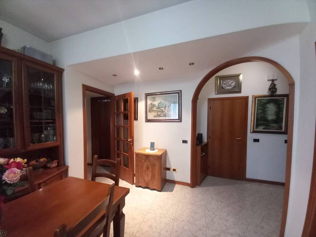 appartamento in affitto a Milano in zona Feltre