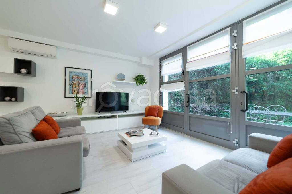 appartamento in affitto a Milano in zona Restocco Maroni