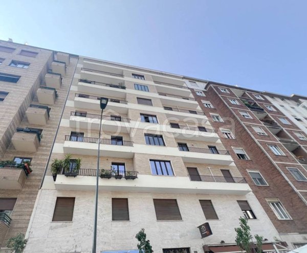 appartamento in affitto a Milano in zona Centro Direzionale