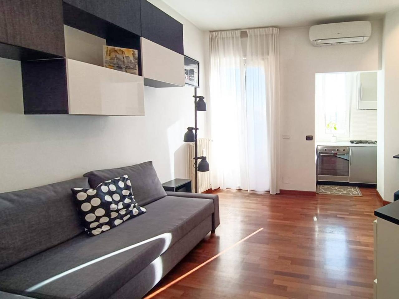 appartamento in affitto a Milano in zona Porta Genova