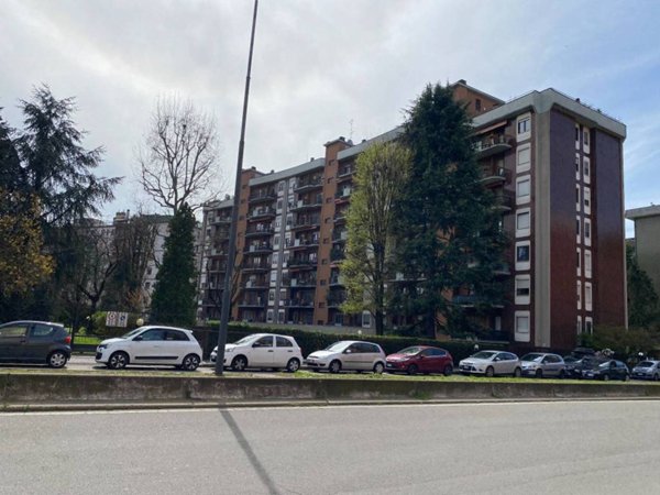 appartamento in affitto a Milano in zona Barona