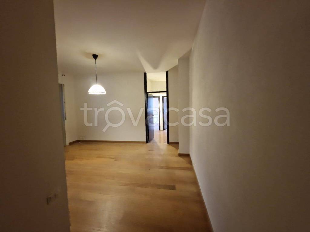 appartamento in affitto a Milano in zona Porta Garibaldi